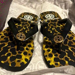 COPY - Tory Burch Flip Flop
